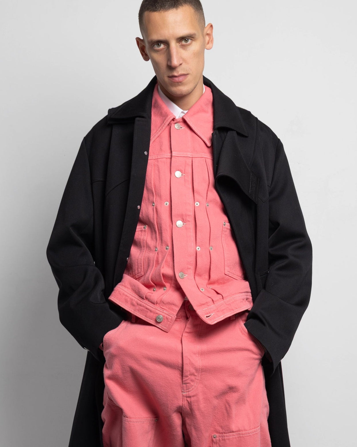 THE WESTERN COAT IN UPCYCLED BLACK WOOL TWILL
