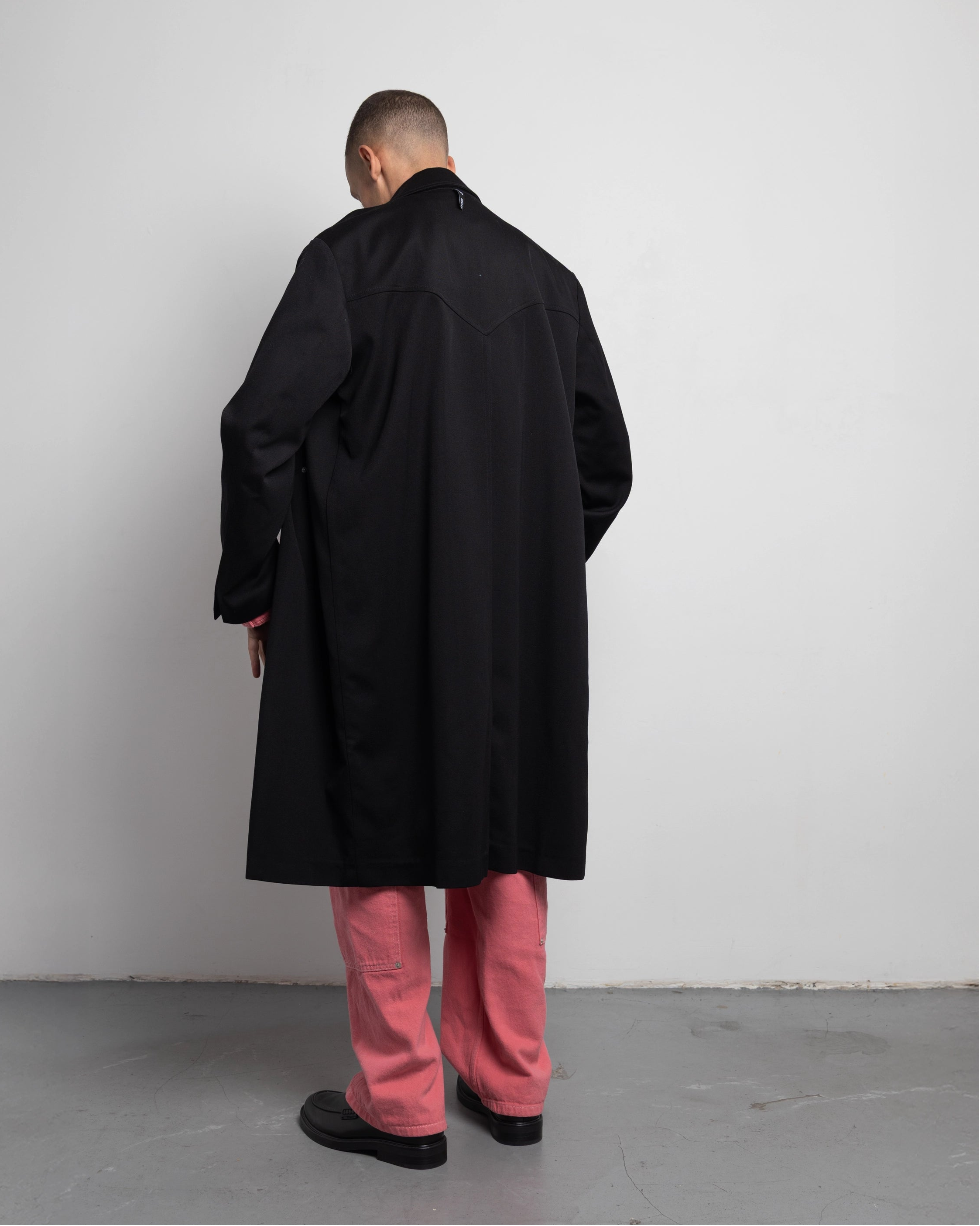 THE WESTERN COAT IN UPCYCLED BLACK WOOL TWILL