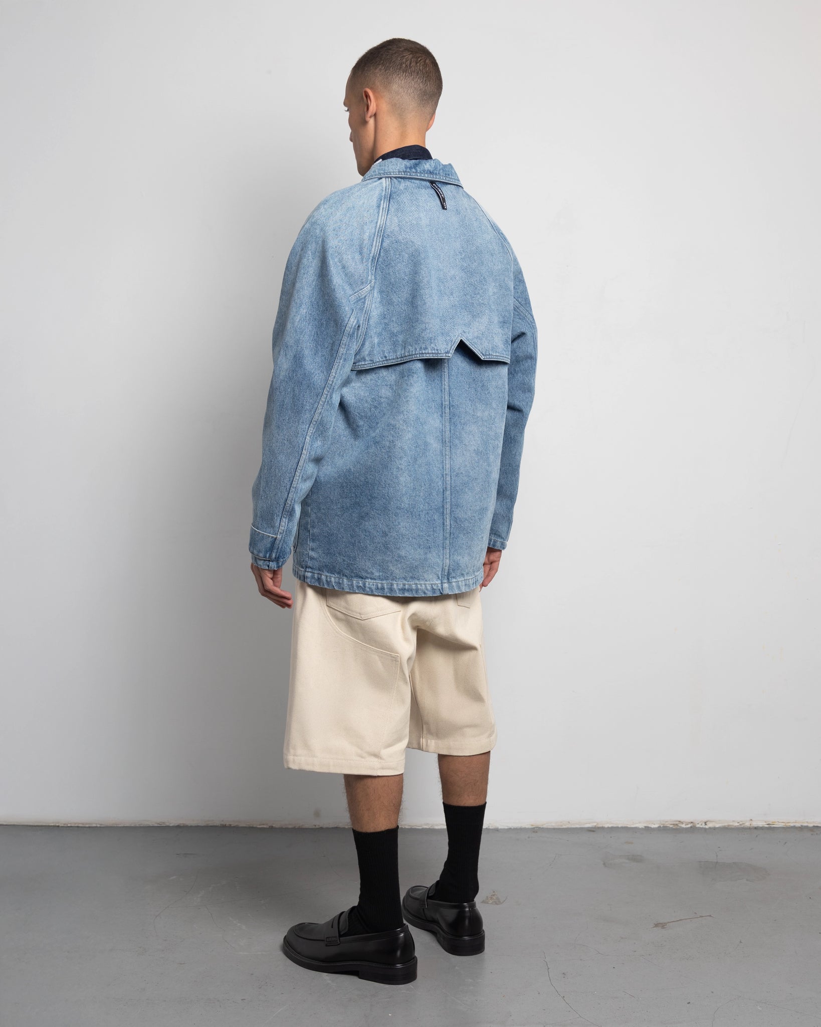 THE CHORE JACKET IN LIGHT FADED INDIGO DENIM