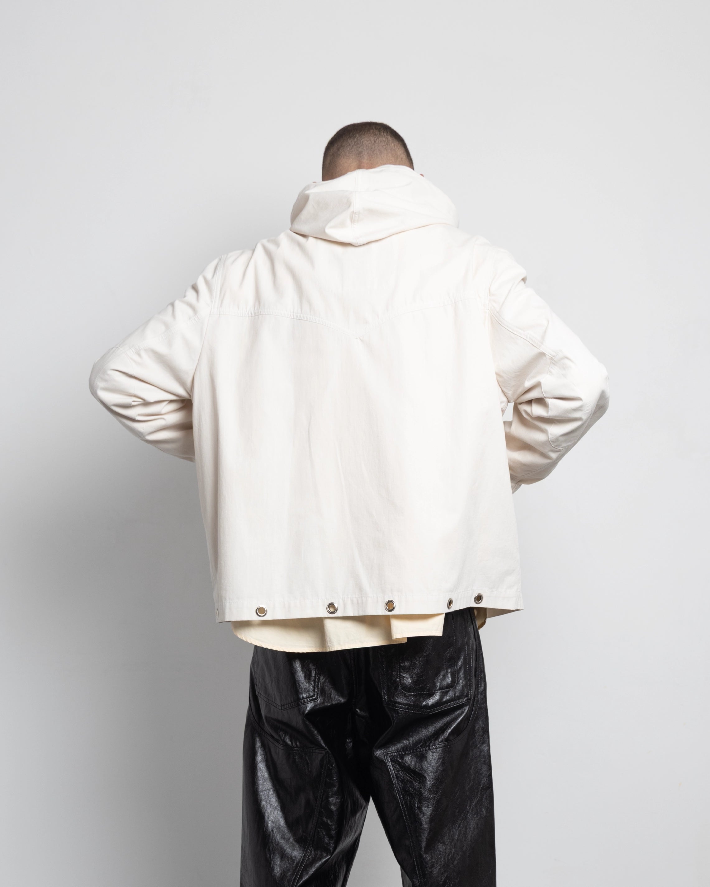 THE WINDBREAKER IN UPCYCLED COTTON CANVAS