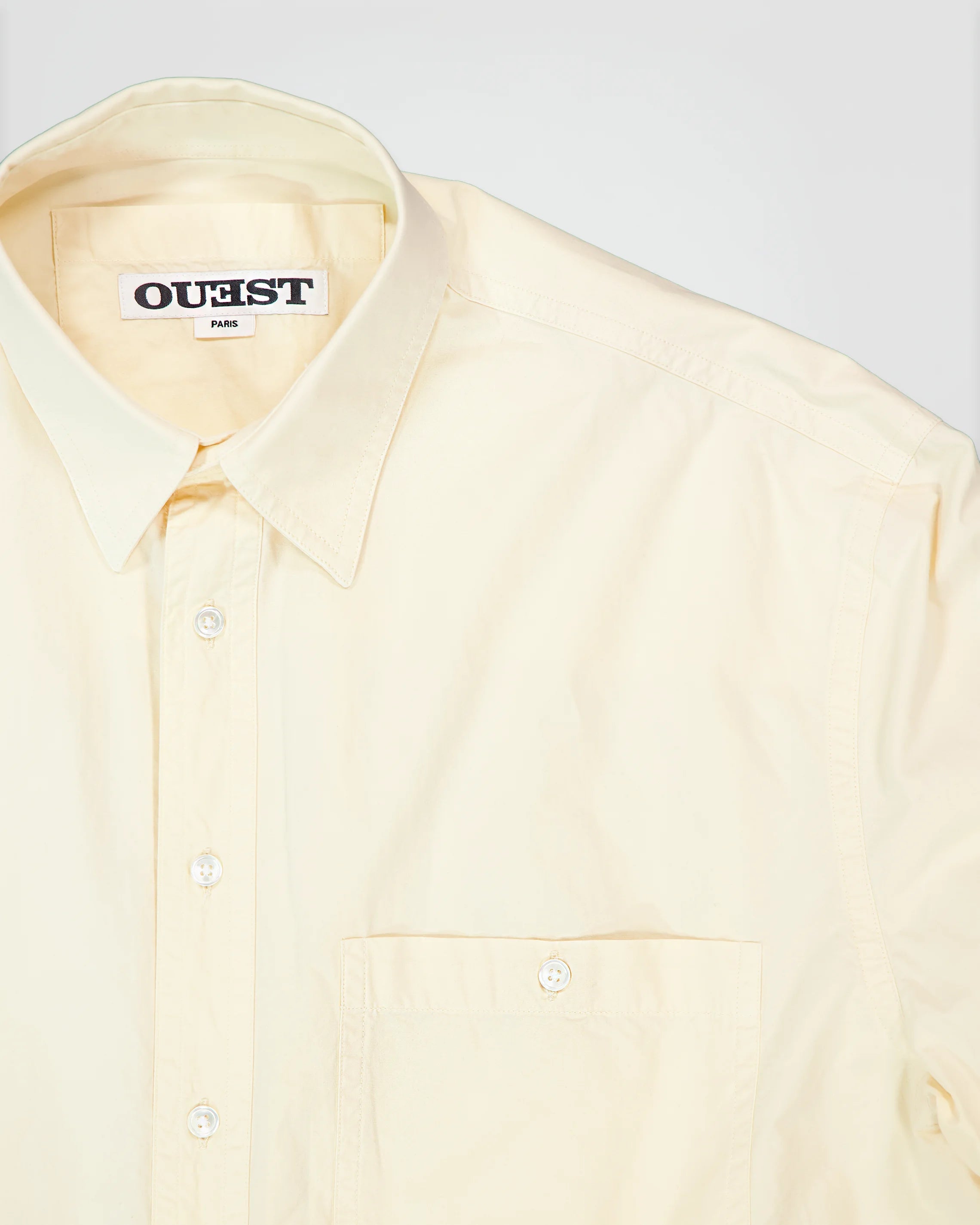 THE CLASSIC SHIRT IN OFF-WHITE OVERDYED COTTON
