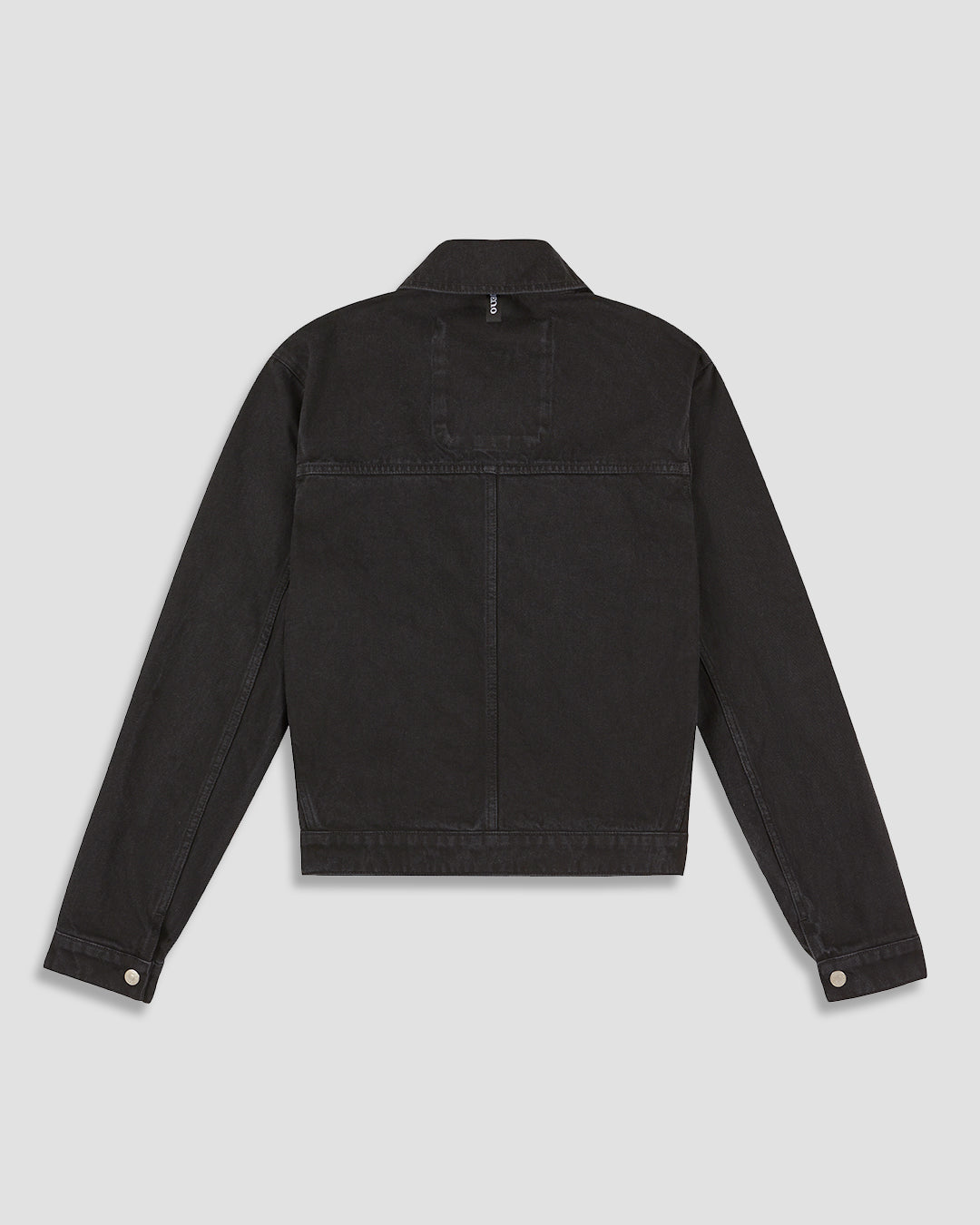 THE TRUCKER JACKET IN BLACK DENIM