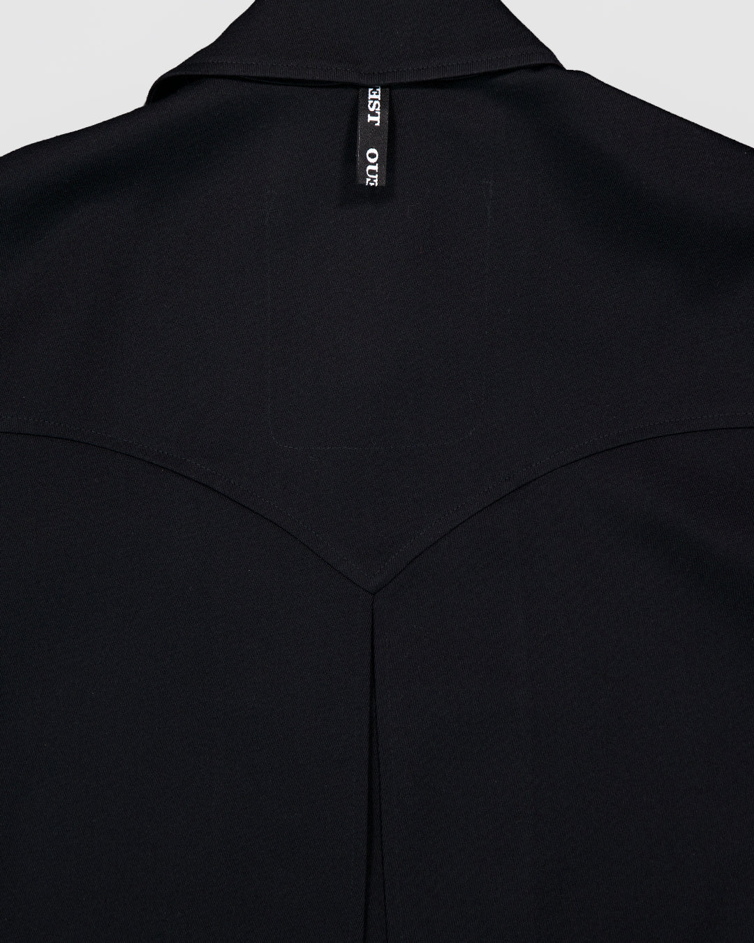THE WESTERN COAT IN BLACK WOOL TWILL