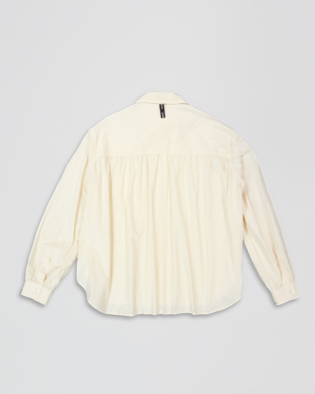 THE CLASSIC SHIRT IN OFF-WHITE OVERDYED COTTON