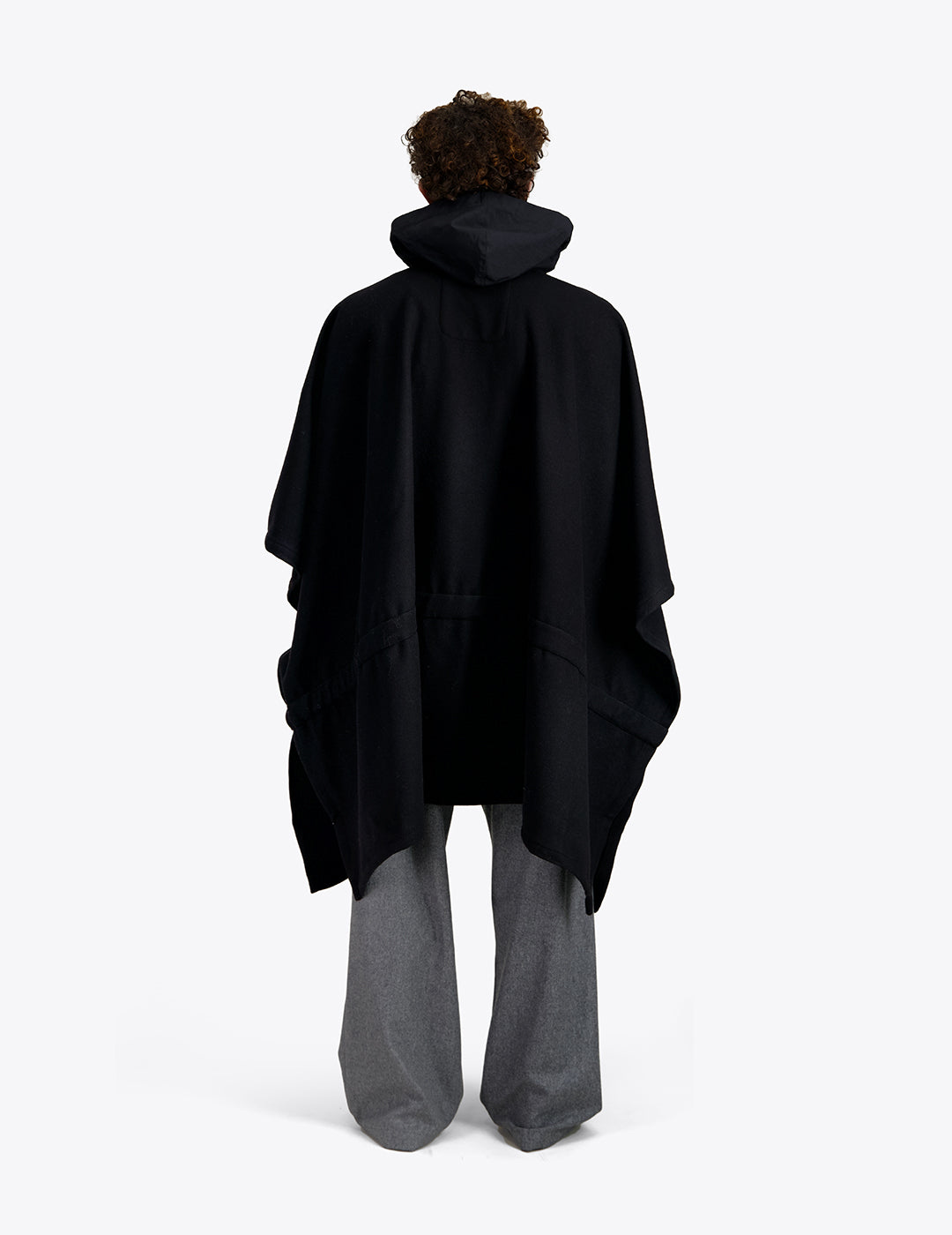 THE PONCHO IN BLACK WOOL AND NYLON