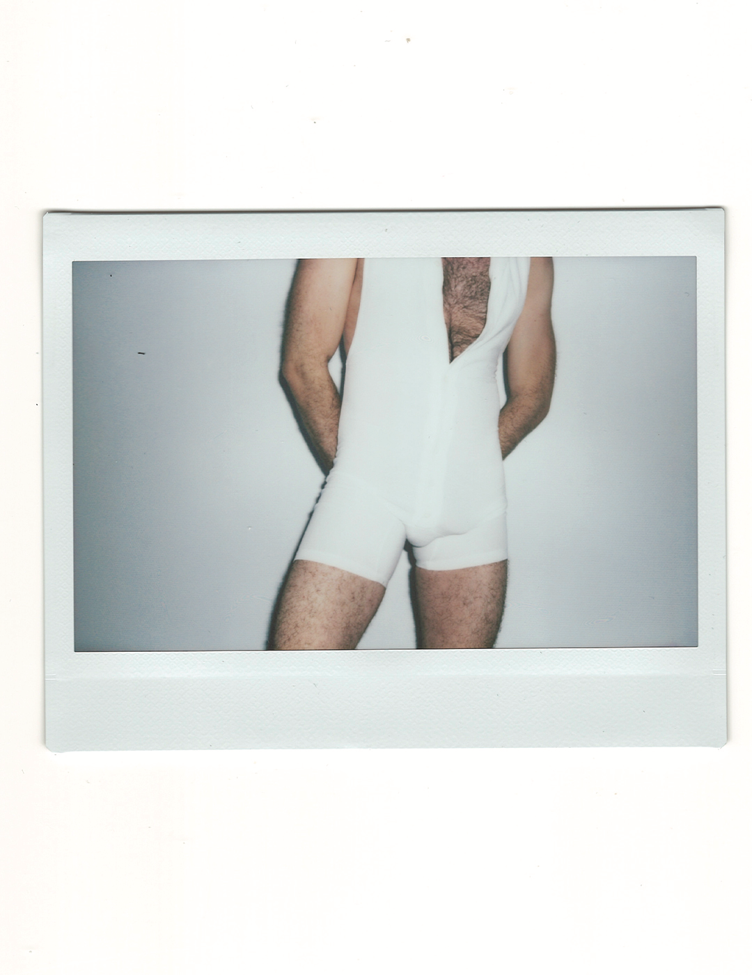 THE RIBBED BUTTONED SINGLET