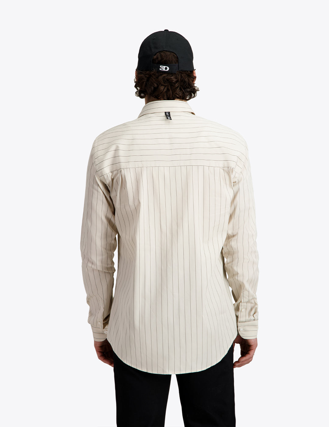 THE CLASSIC STRIPED SHIRT IN OFF-WHITE / BLACK COTTON