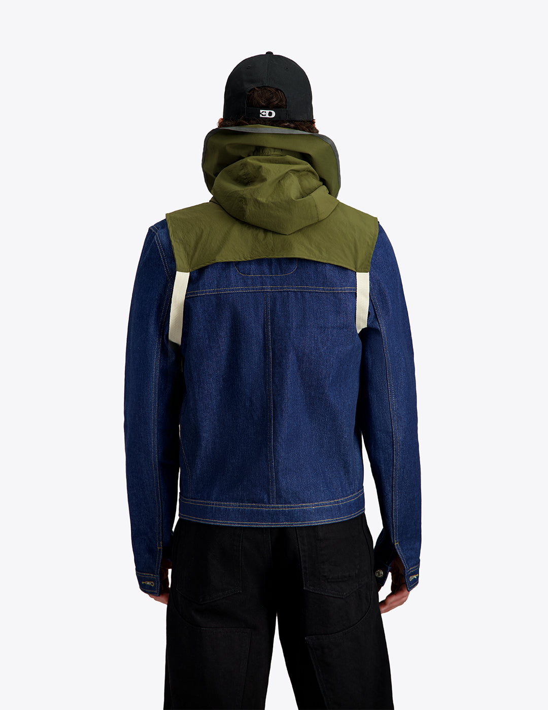 THE MILITARY HOOD IN KHAKI NYLON