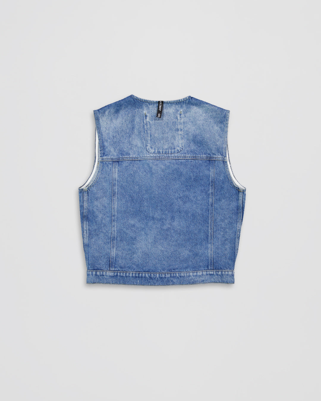THE SLEEVELESS JACKET IN LIGHT FADED INDIGO DENIM